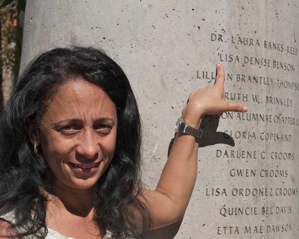 African American Women's Arch member